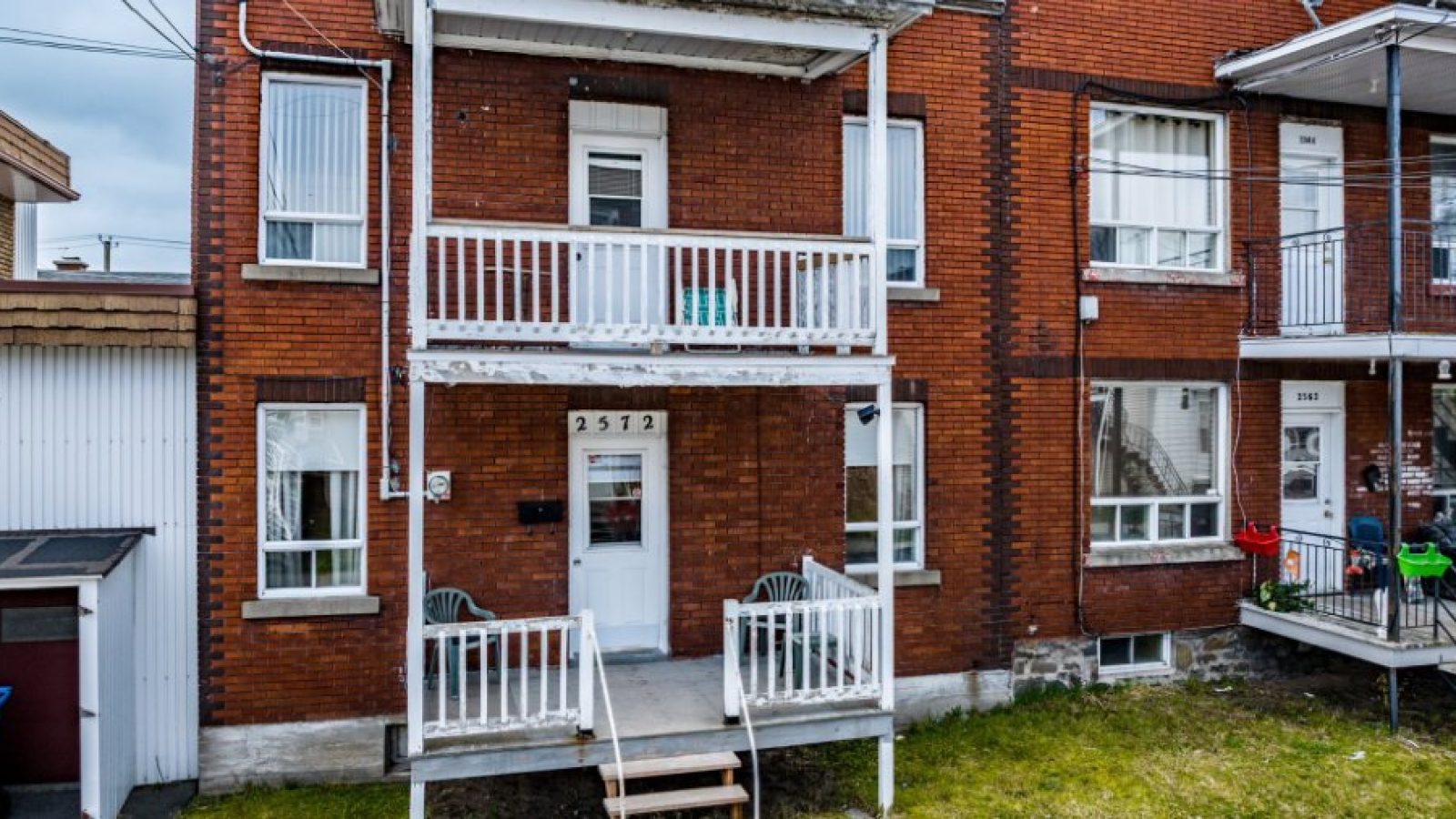 2572 avenue St-Jean