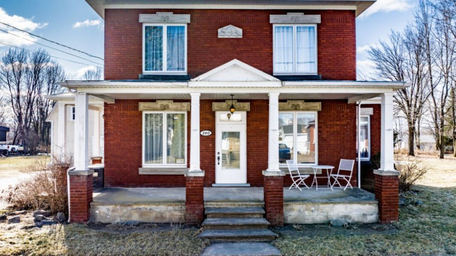 280 rue nd
